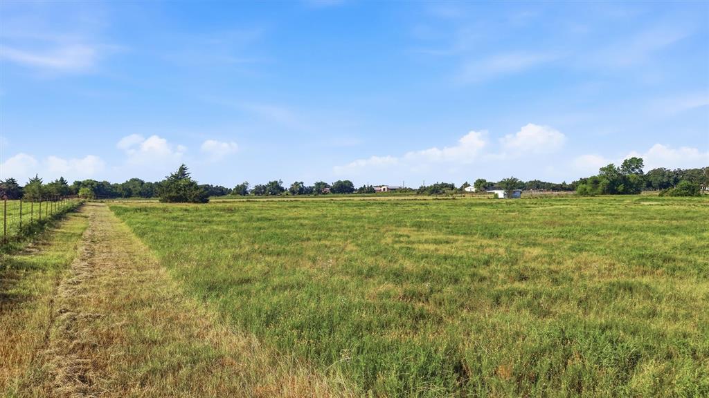 1614 W Line Road Property Photo 14