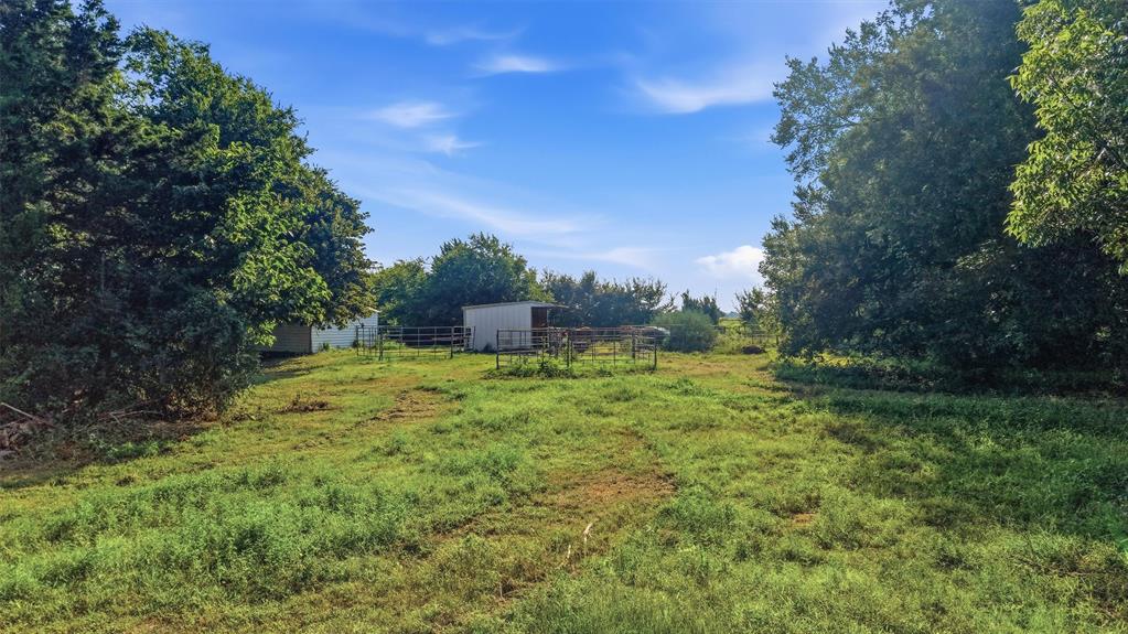 1614 W Line Road Property Photo 29