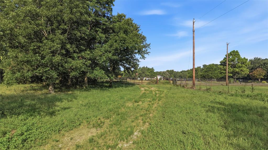 1614 W Line Road Property Photo 34