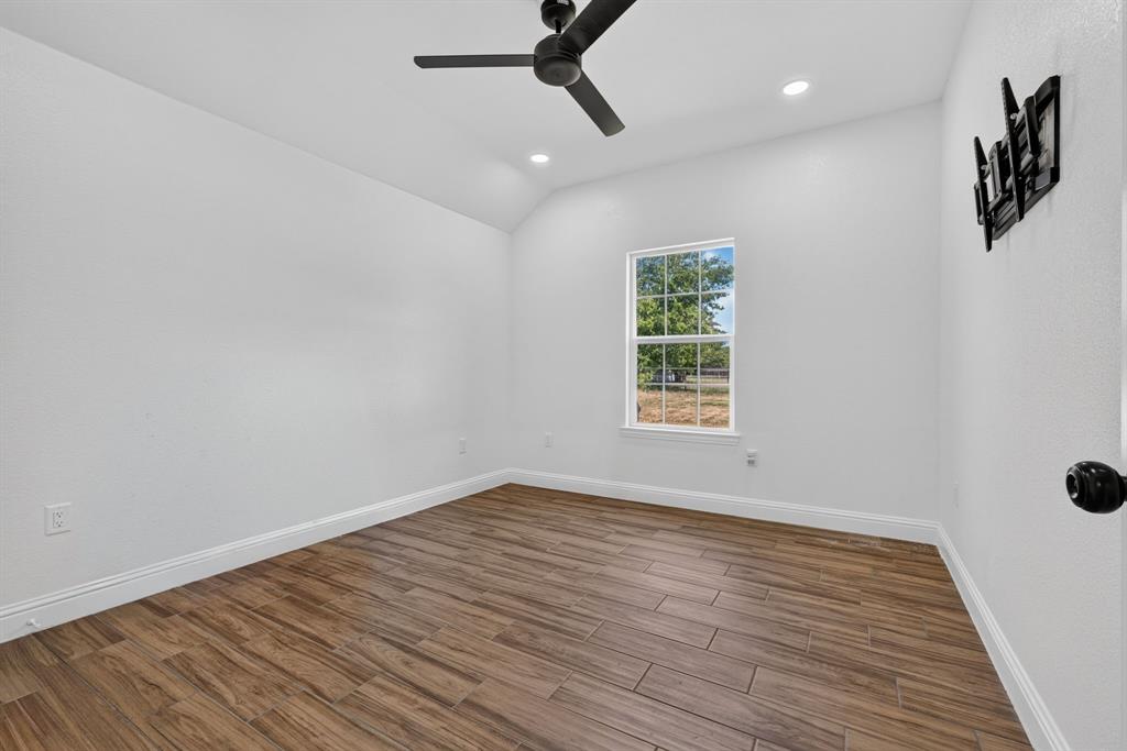 3213 Falcon Drive Property Photo 17