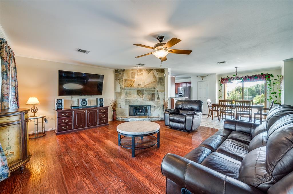 7889 County Road 134 Property Photo 6