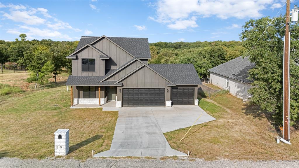121 Jim Walter Drive Property Photo 1