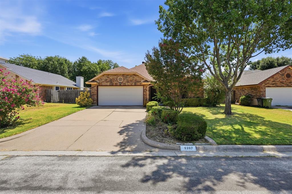 6207 Declaration Drive Property Photo 2