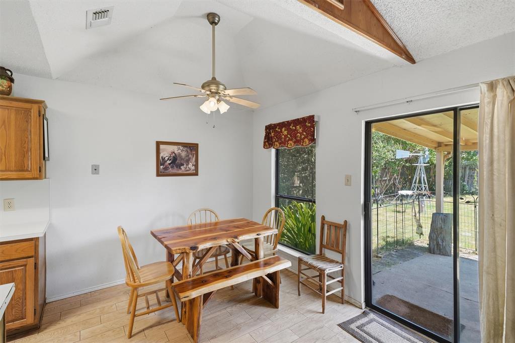 6207 Declaration Drive Property Photo 14