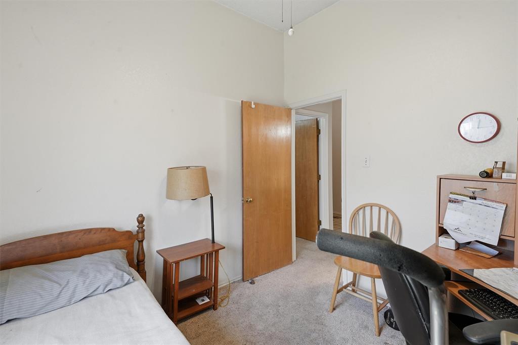 6207 Declaration Drive Property Photo 18