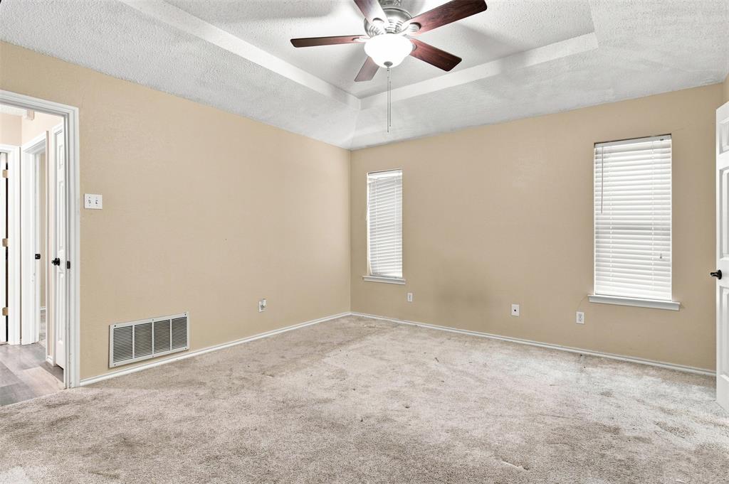 135 Meadow Ridge Drive Property Photo 15
