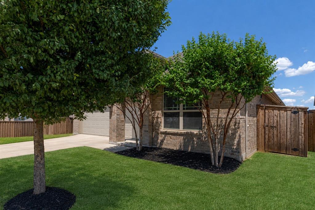 10324 Lakemont Drive Property Photo 6