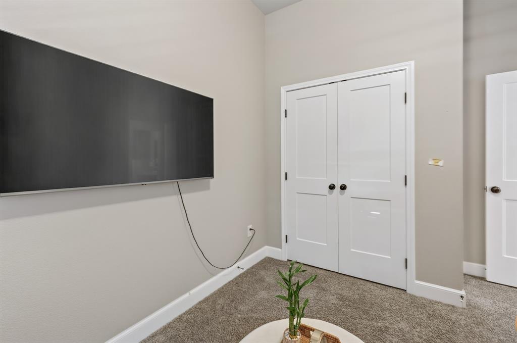 326 Carriage Hills Parkway Property Photo 30
