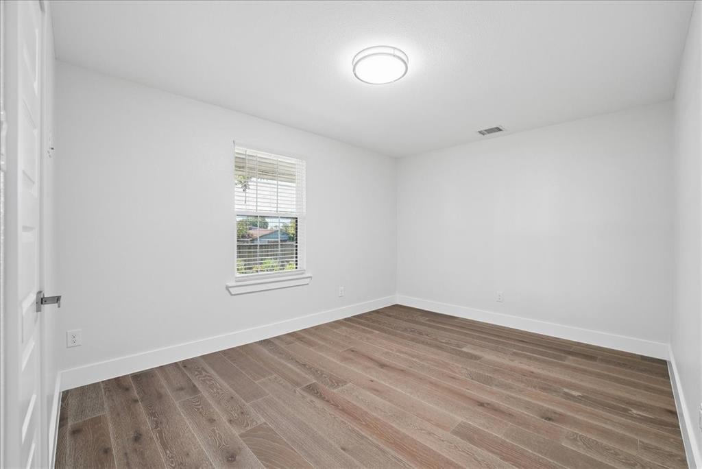 5902 Fm 2494 Property Photo 21