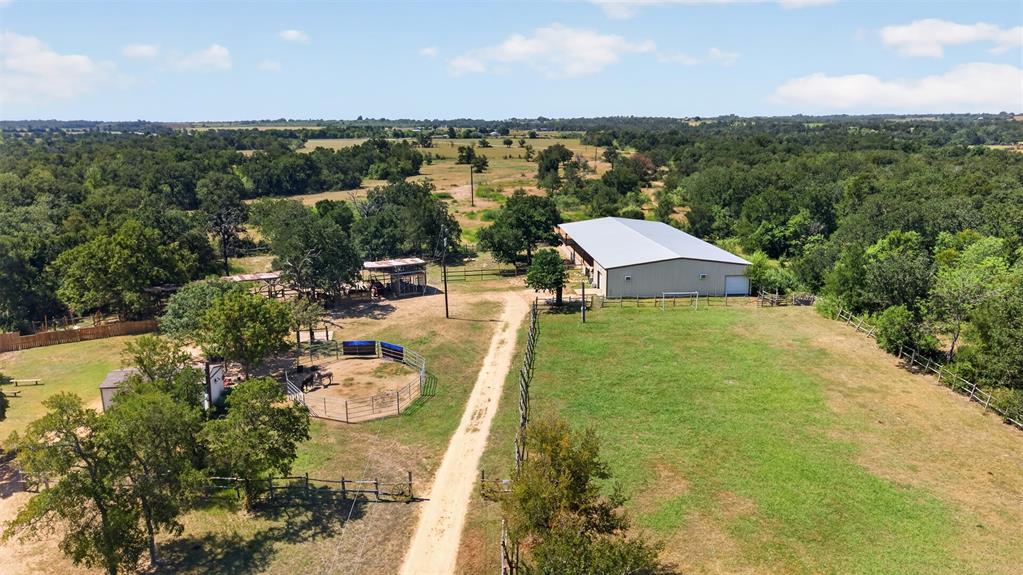 2274 County Road 203 Loop Property Photo 6