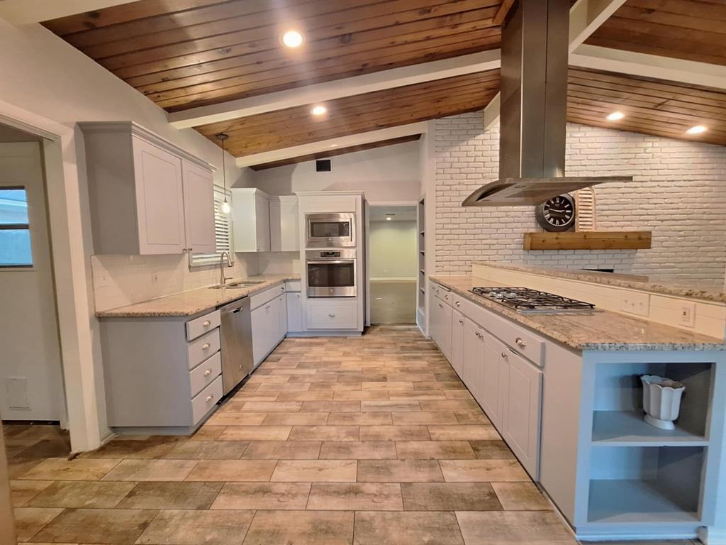 8314 Ashbourne Drive Property Photo 9