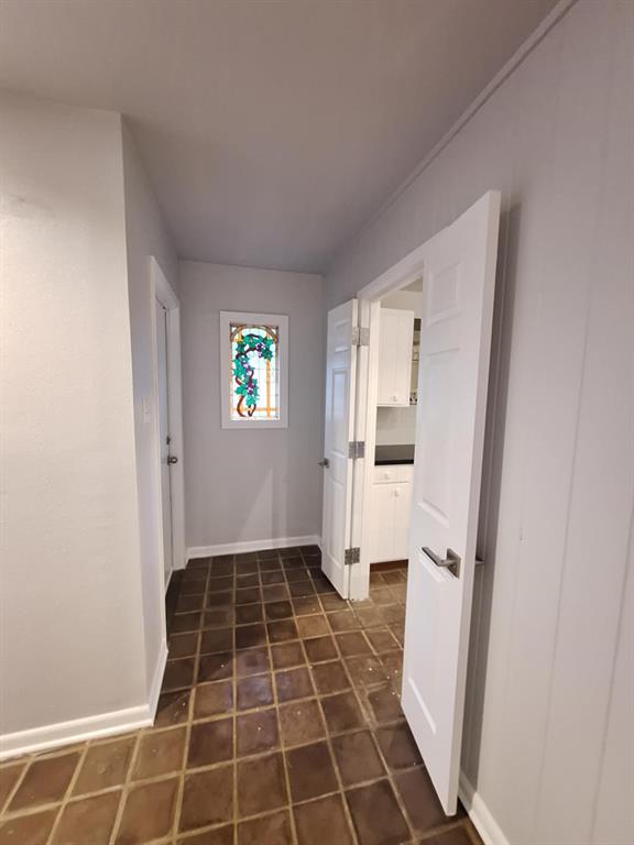 8314 Ashbourne Drive Property Photo 16