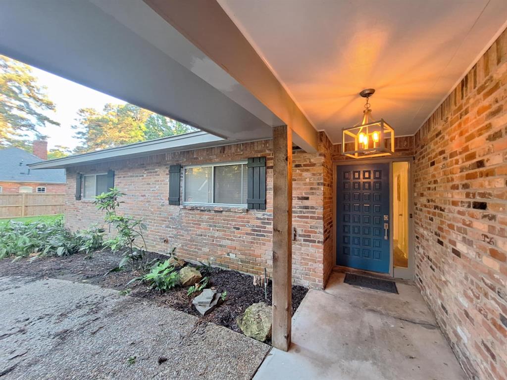 8314 Ashbourne Drive Property Photo 33