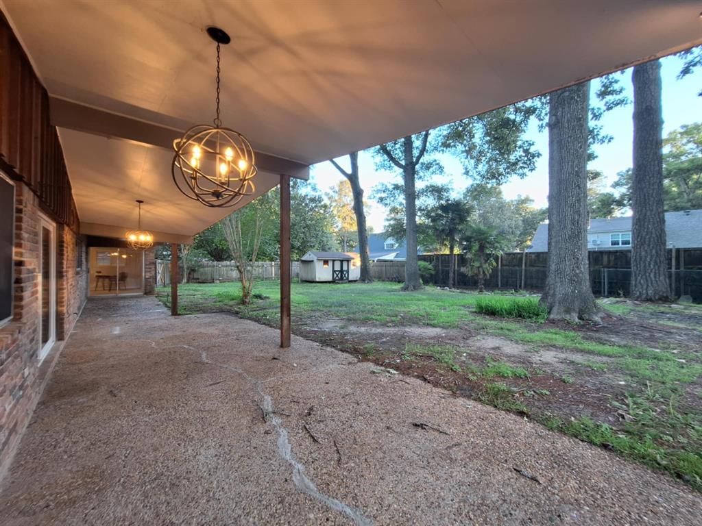 8314 Ashbourne Drive Property Photo 37