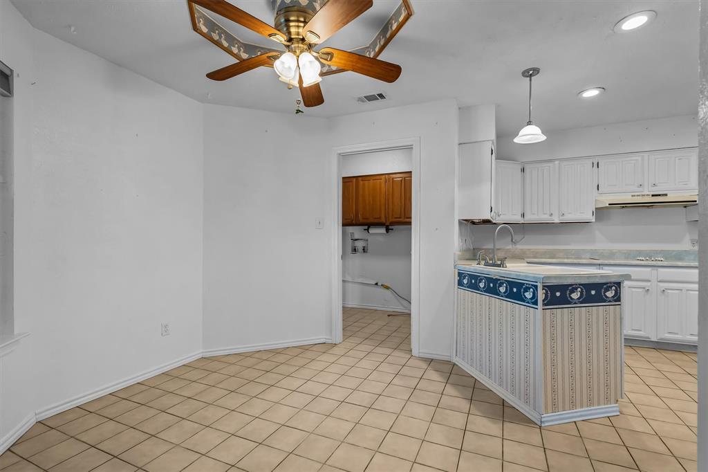 1304 River Oaks Drive Property Photo 15