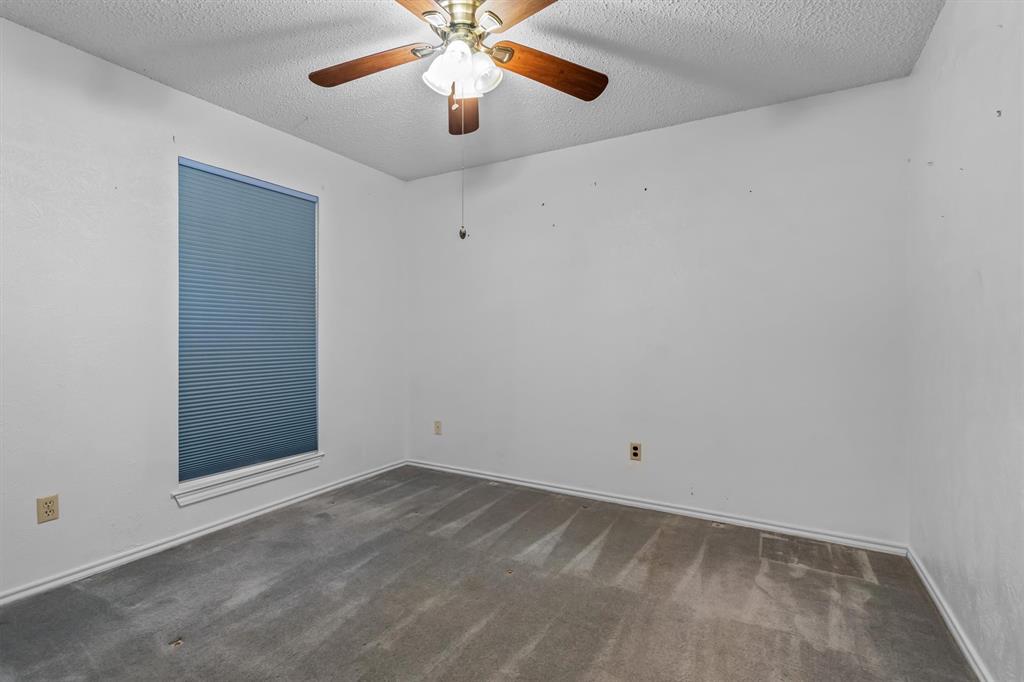 1304 River Oaks Drive Property Photo 23