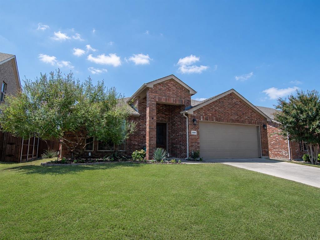 3306 Bear Creek Drive Property Photo 2