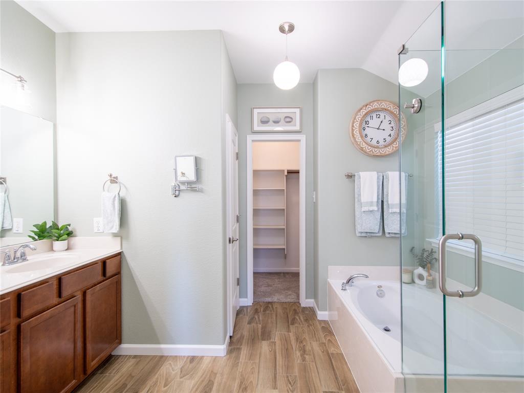 3306 Bear Creek Drive Property Photo 25