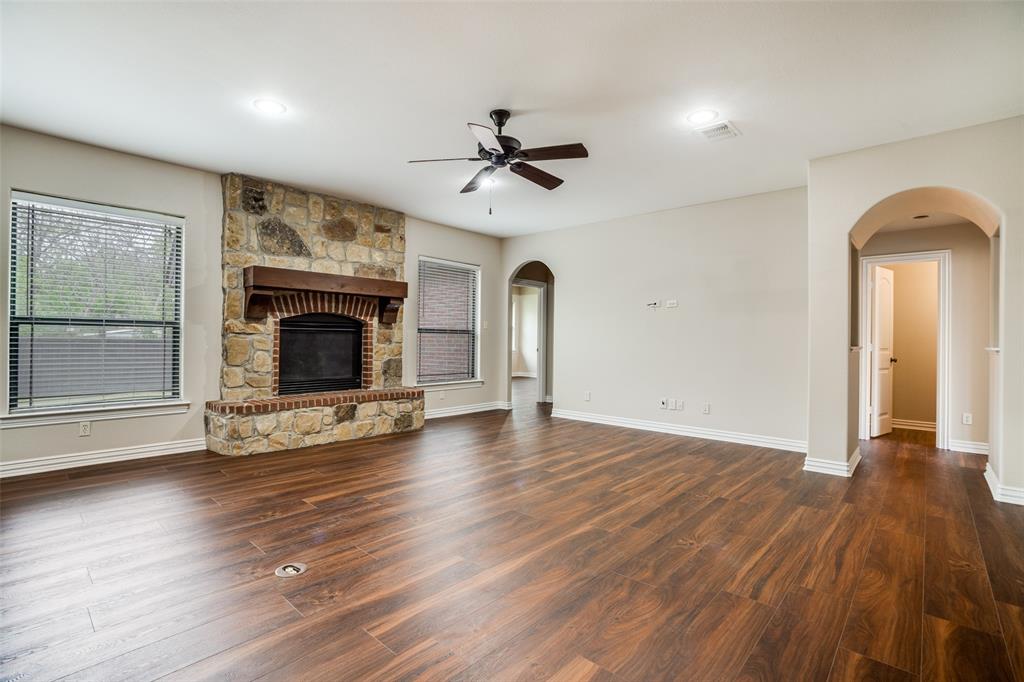 809 Longridge Property Photo 12