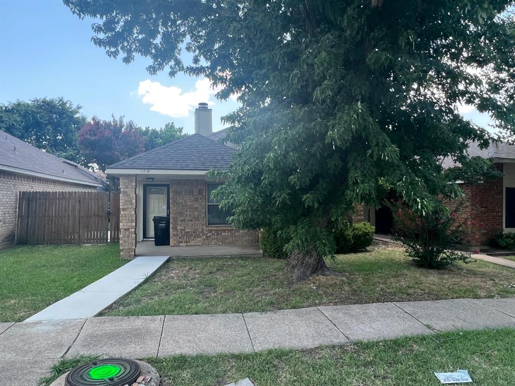 1718 Doubletree Drive Property Photo 1