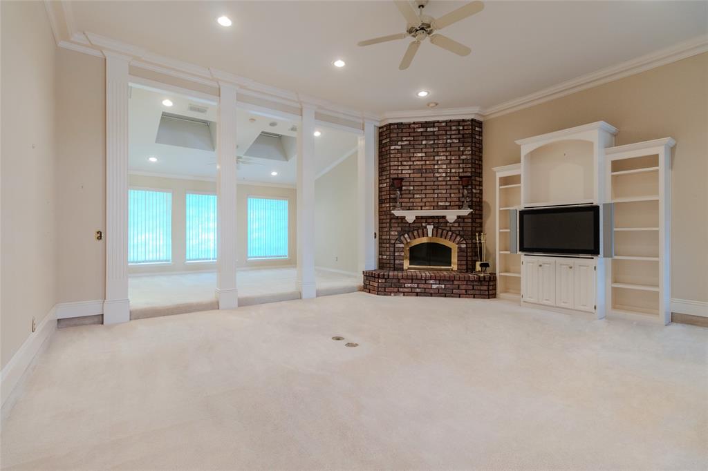 2 Sutton Place Property Photo 11