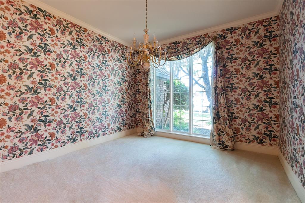 2 Sutton Place Property Photo 13