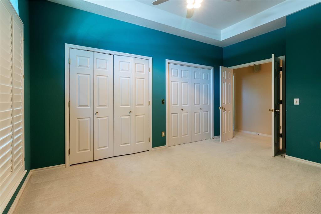 2 Sutton Place Property Photo 18