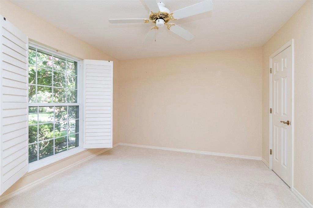2 Sutton Place Property Photo 19