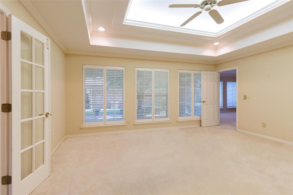 2 Sutton Place Property Photo 34