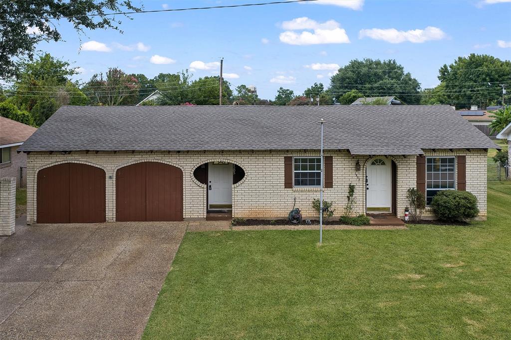 1505 Teresa Place Property Photo 2