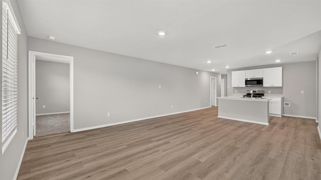 344 Wayland Street Property Photo 8