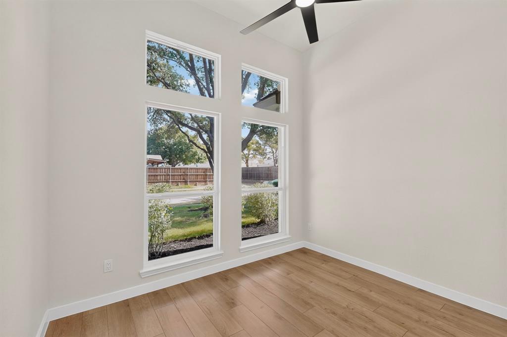 1202 Grimsworth Lane Property Photo 23