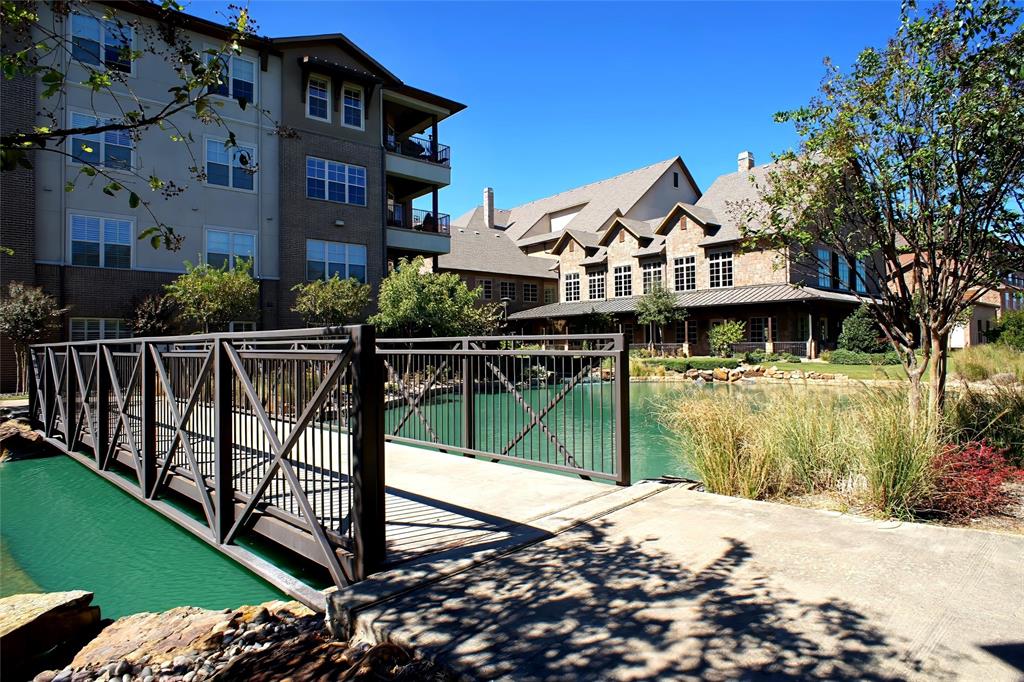 365 Watermere Drive Property Photo 34