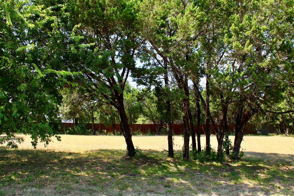 4902 Village Drive Property Photo 13
