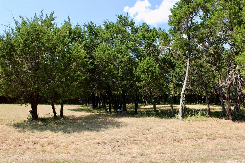 4902 Village Drive Property Photo 16