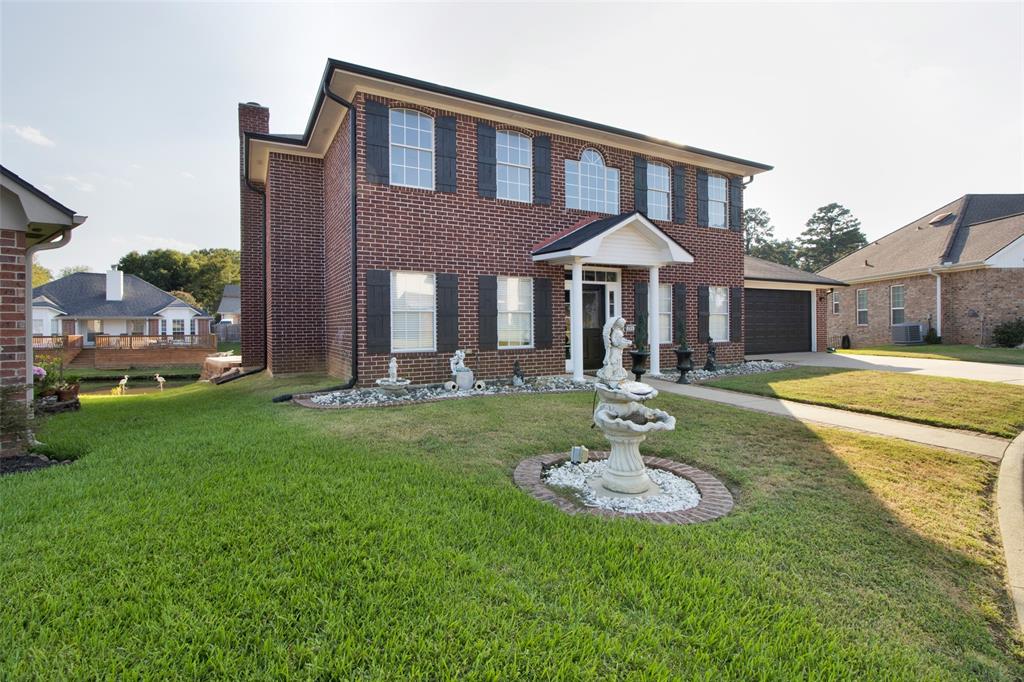 204 Millpond Drive Property Photo 3