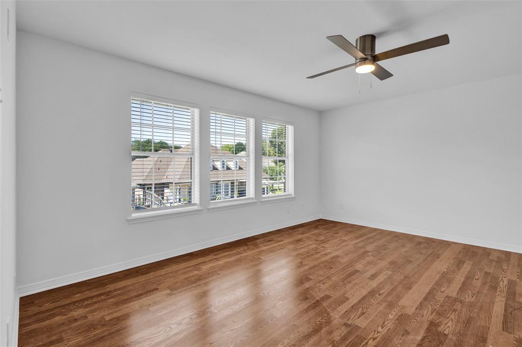 204 Millpond Drive Property Photo 32