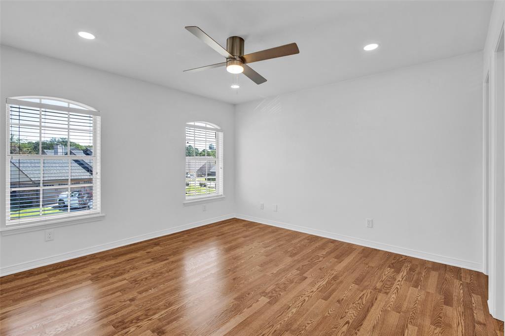 204 Millpond Drive Property Photo 34
