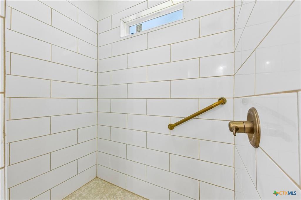 4211 County Road 103 Property Photo 22