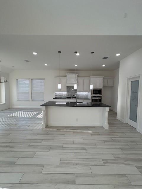7101 Aster Road Property Photo 8