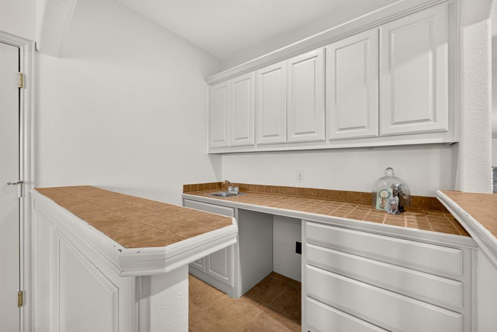 2259 Dampton Drive Property Photo 22