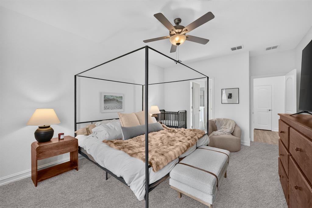 1109 Nathan Lane Property Photo 5