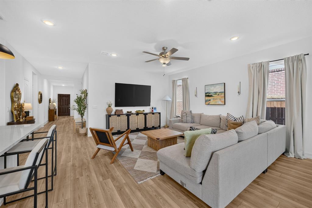 1109 Nathan Lane Property Photo 23