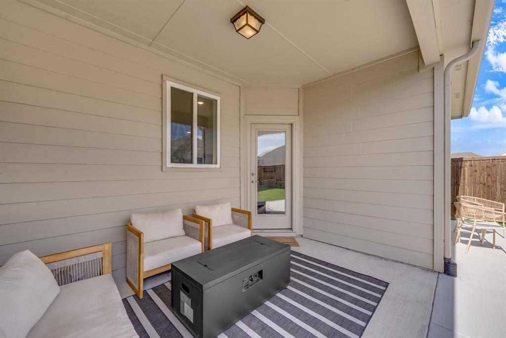 1109 Nathan Lane Property Photo 24