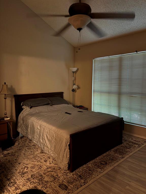 4435 Mercer Street Property Photo 11