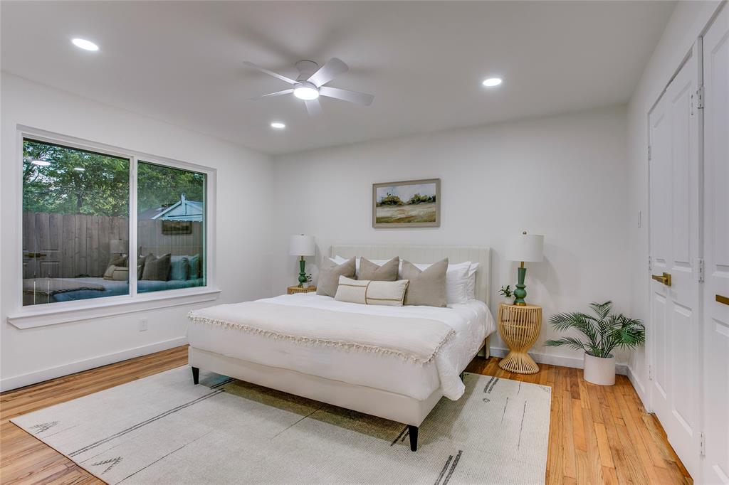1807 S Vernon Avenue Property Photo 4