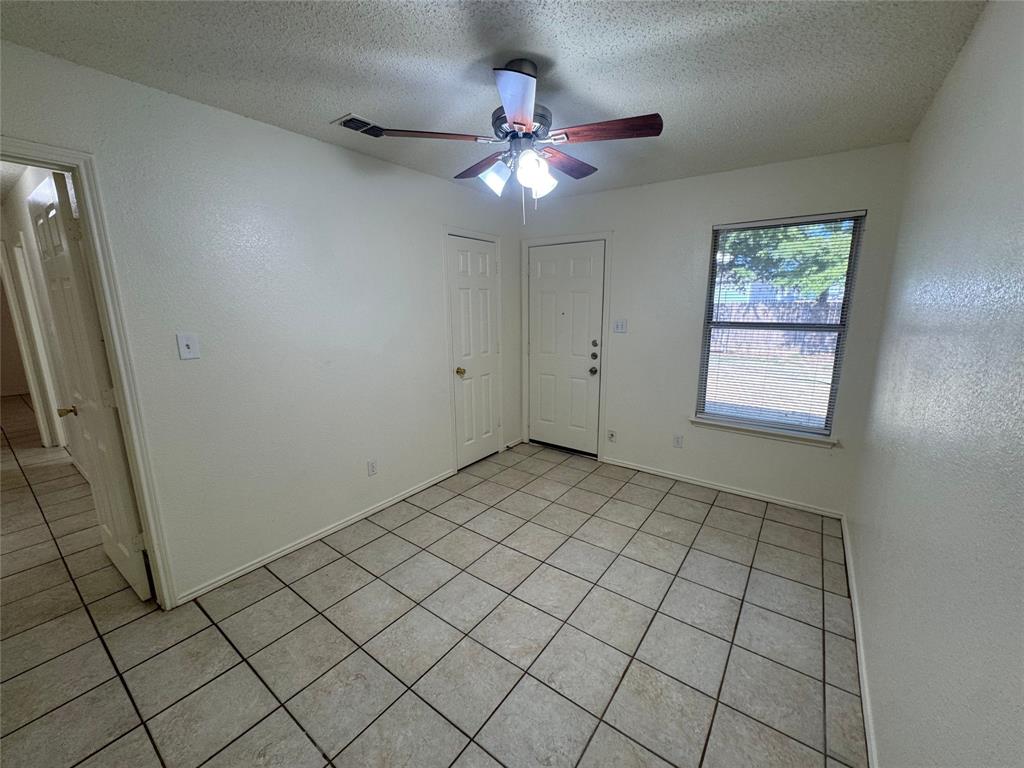8045 Cannonwood Drive Property Photo 11