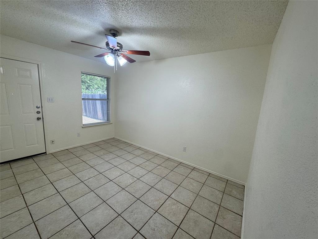 8045 Cannonwood Drive Property Photo 12