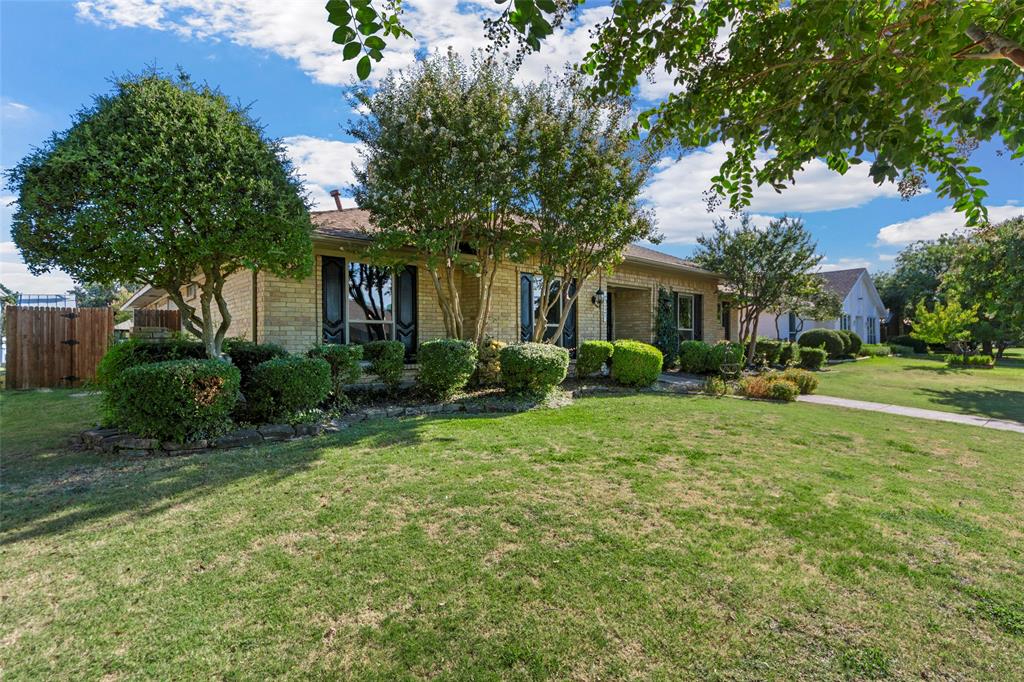 1116 Windsong Trail Property Photo 32