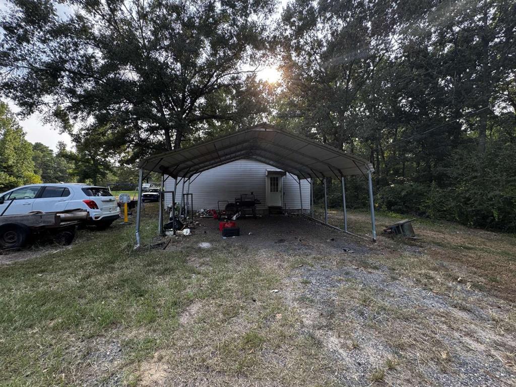 10148 Barnes Road Property Photo 5